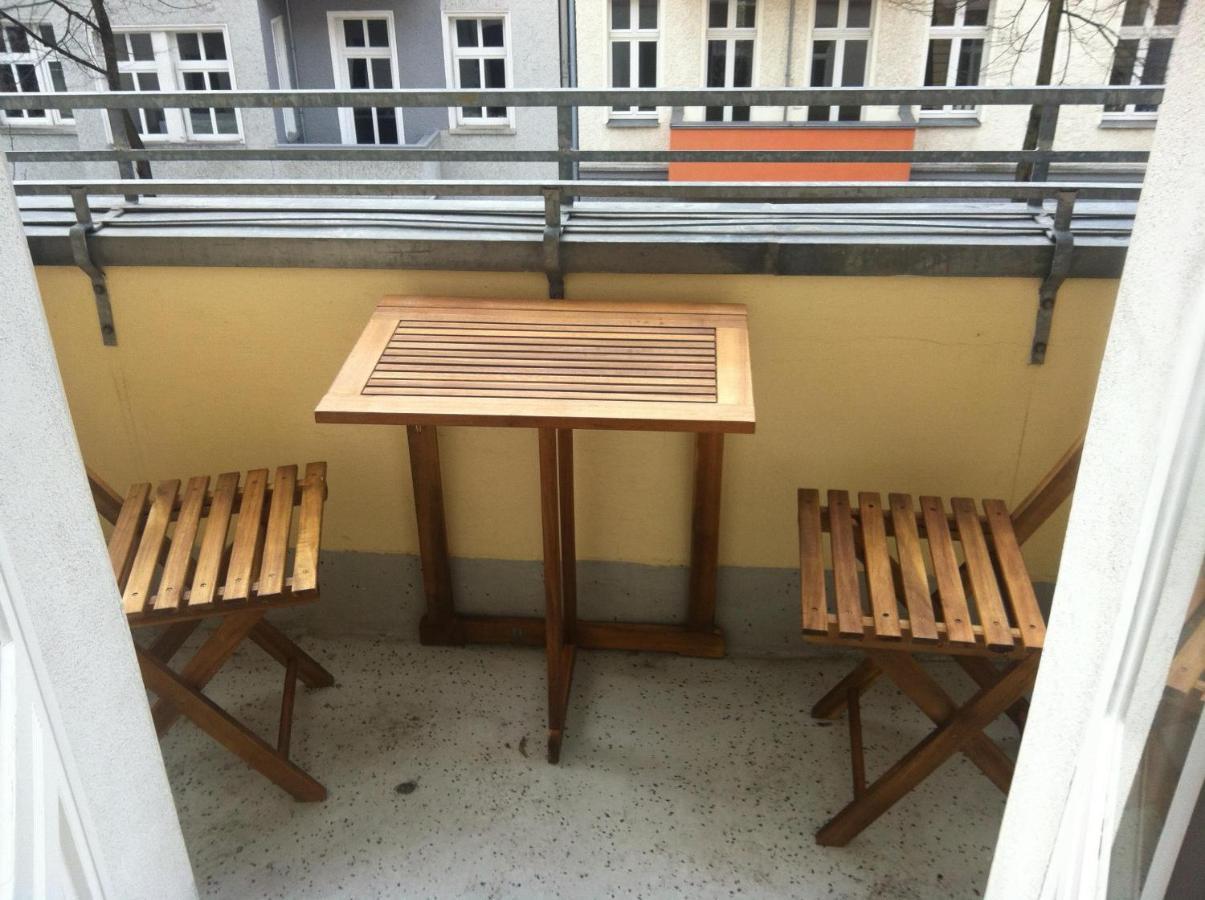 Sunny Studio At Wismarplatz Apartment Berlin Exterior photo